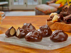 11月29日生日巧克力：夏威夷热情（Macadamia）
