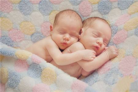 双胞胎女宝宝起名字